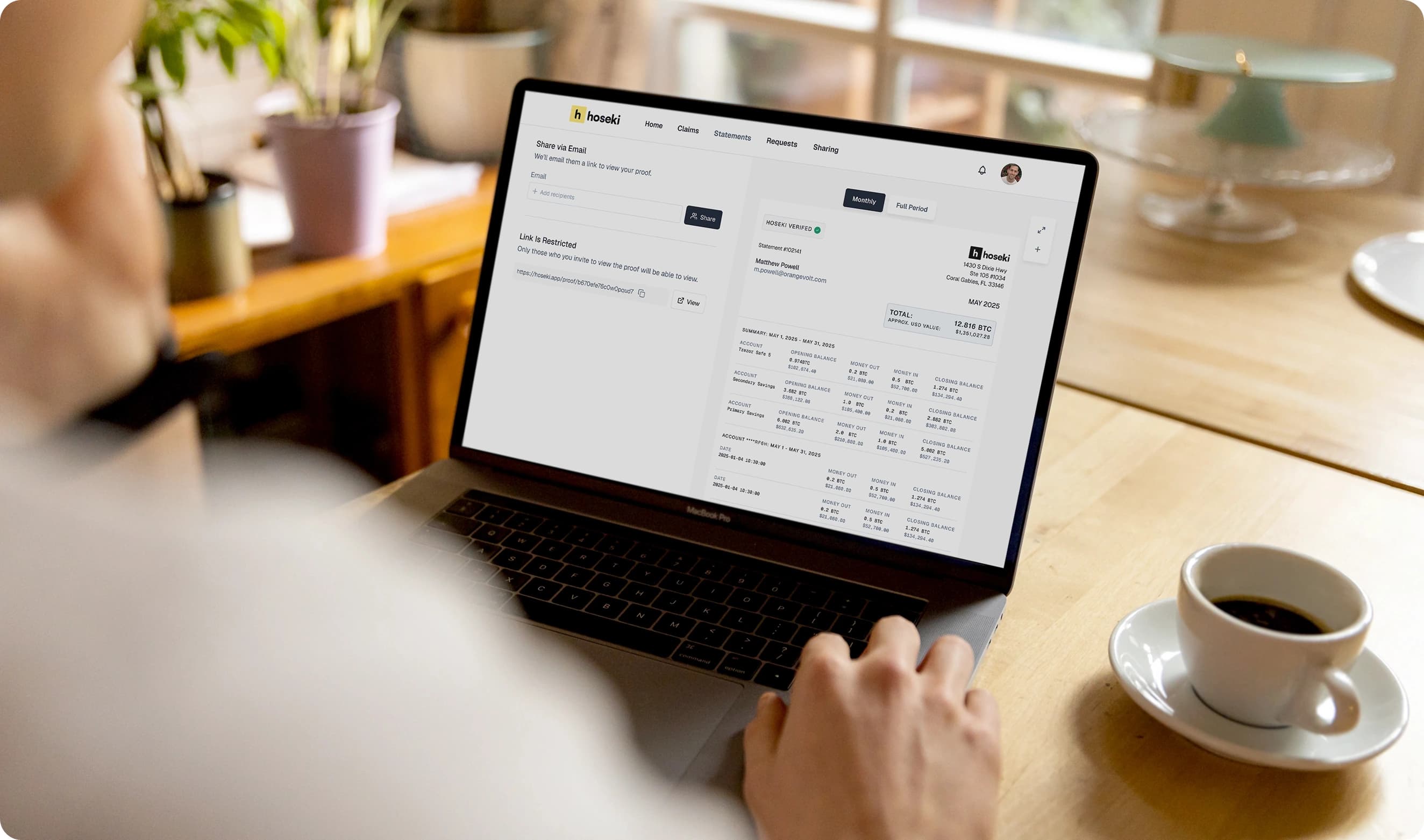 Man sharing his statement generated by Hoseki Prove